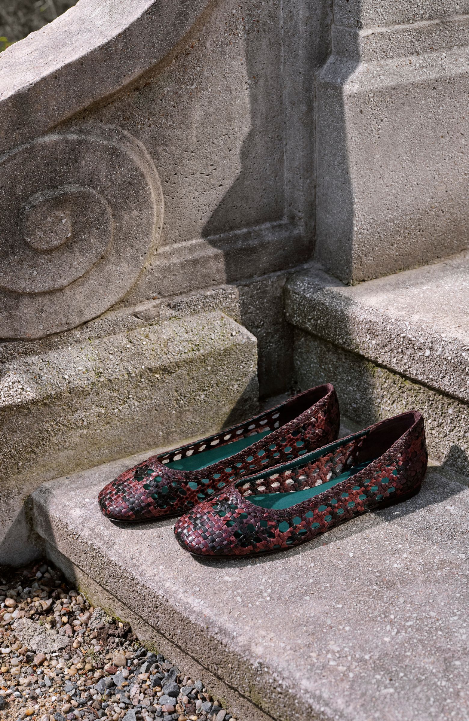 Siyah Kahverengi Deri Babet