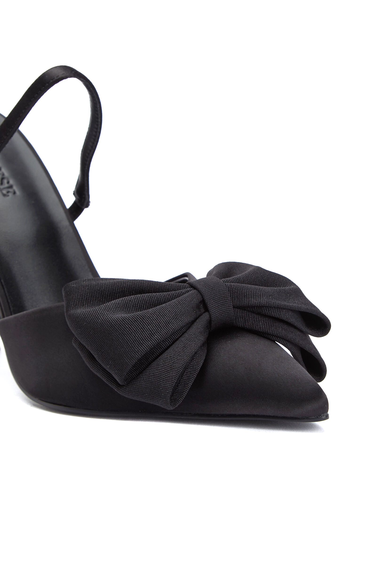 Black Buckle Detailed Stiletto