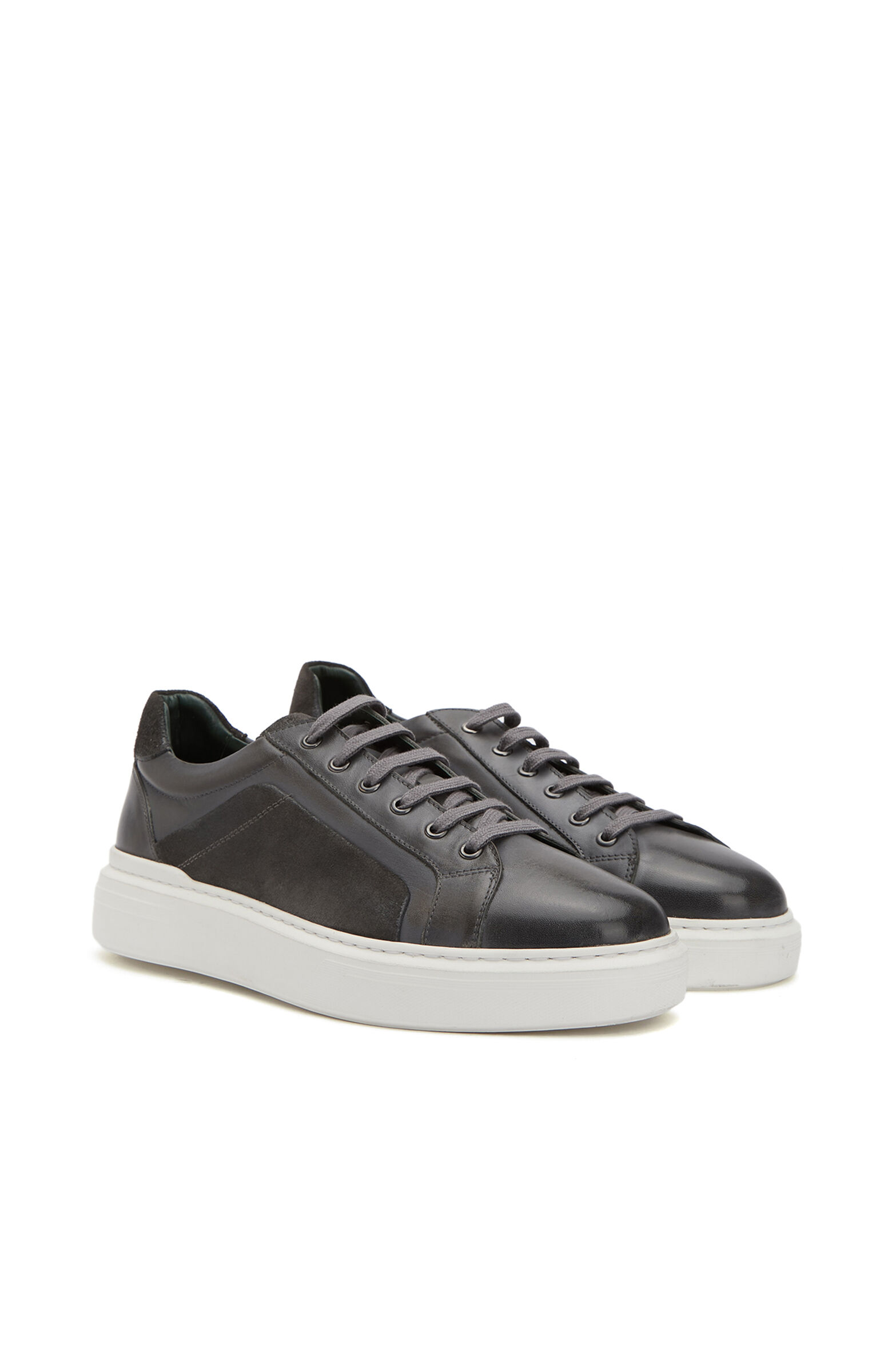 Gri Sneaker