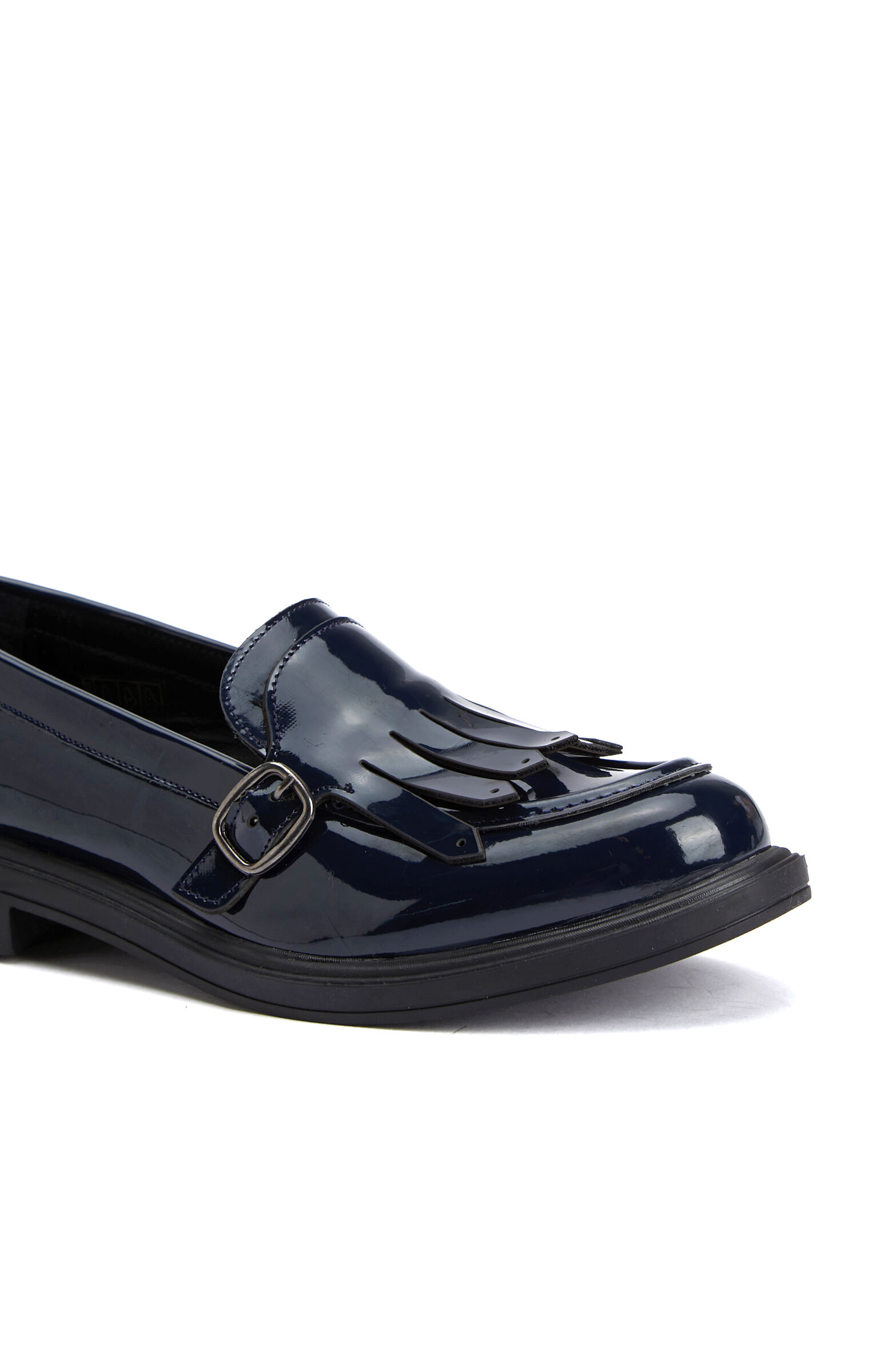 Lacivert Püskül Detaylı Tokalı Kadın Loafer
